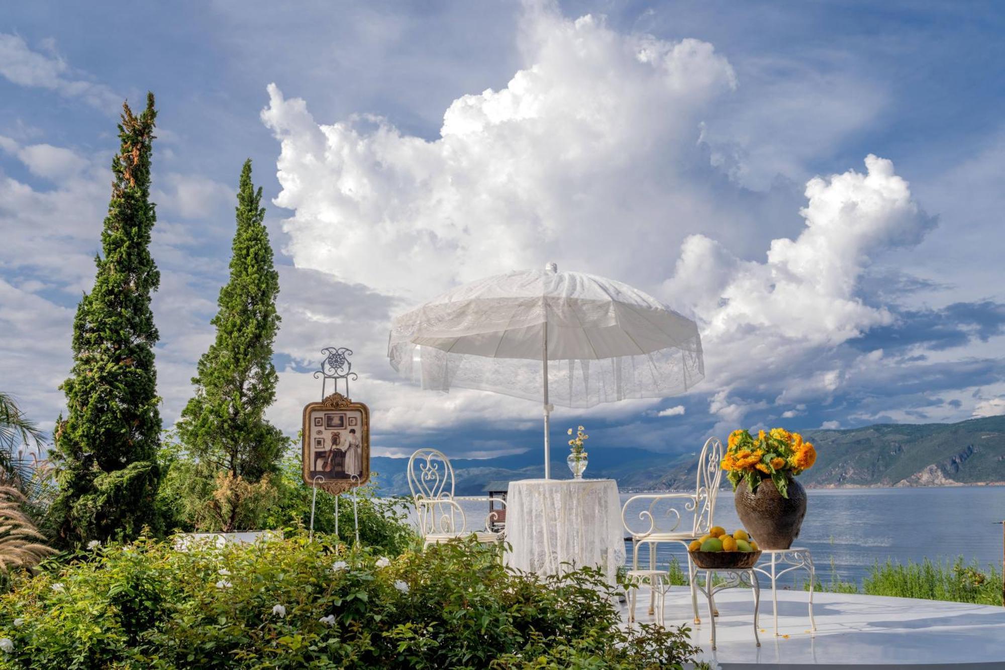 Dali Nest Secret Garden Lake View Inn Экстерьер фото