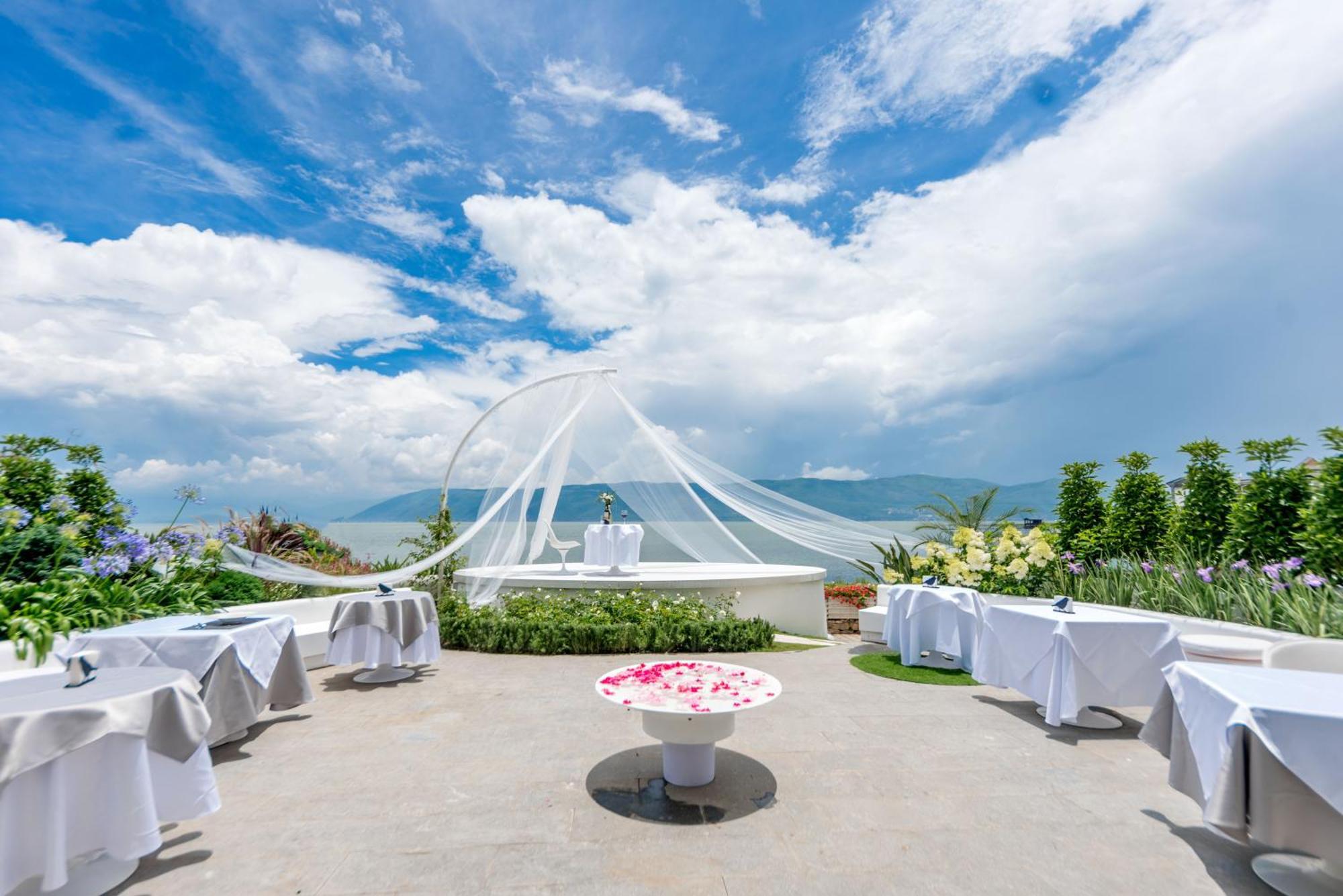 Dali Nest Secret Garden Lake View Inn Экстерьер фото